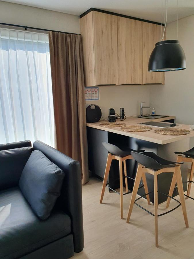 Vakantiehuis Onverbloemd ティールト エクステリア 写真